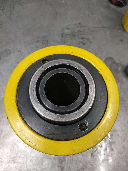 Гидравлический цилиндр 20т. с полым штоком Car-Tool CT-3439_1(Уценка)