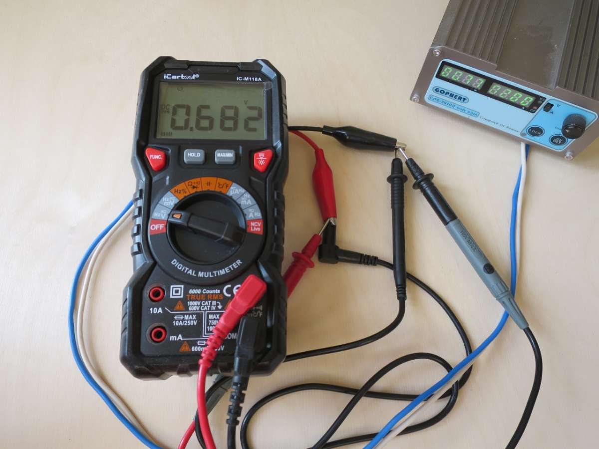 Измерение сопротивления токовыми клещами IC-M200A
