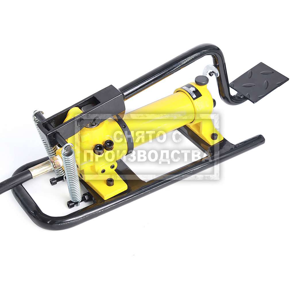  Насос гидравлический ножной 0.6 л, 700 бар Car-Tool CT-E1135 купить в Москва